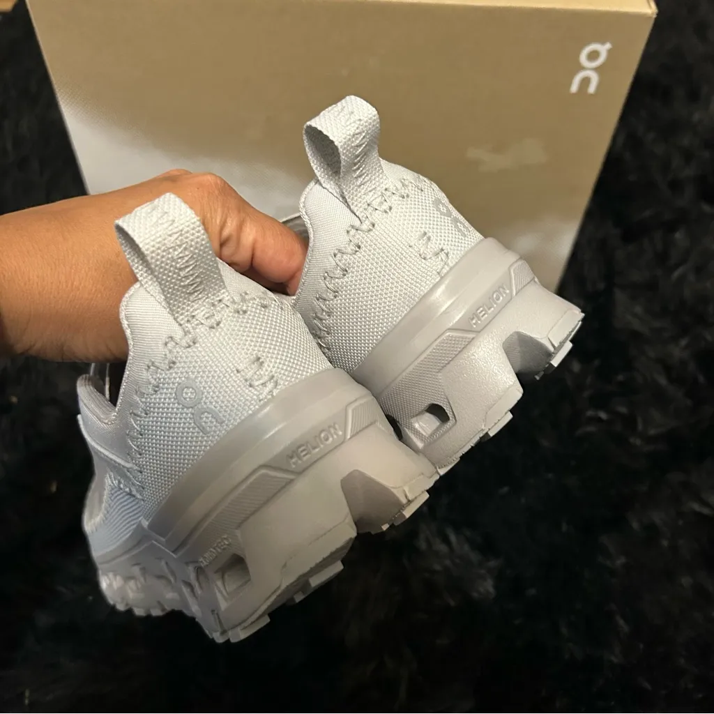 ON CLOUDAWAY gray hiking athletic training shoes sneakers women’s 8 new - Image 5