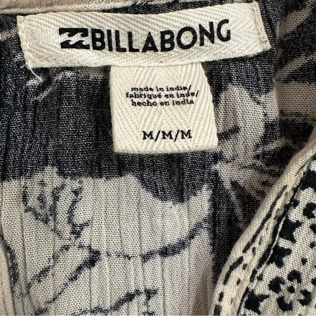 Billabong Women’s Dress Mini Ivory Black Floral Crossover Vneck Flare Sleeves M - Image 5