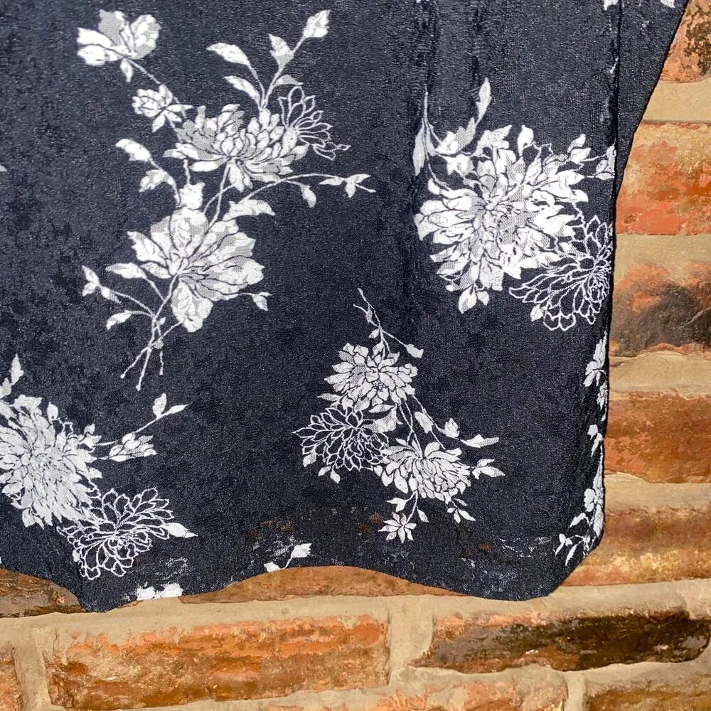 Kate Hill Black White Floral Lace Short Sleeve Blouse Women's Size 1X - Image 4