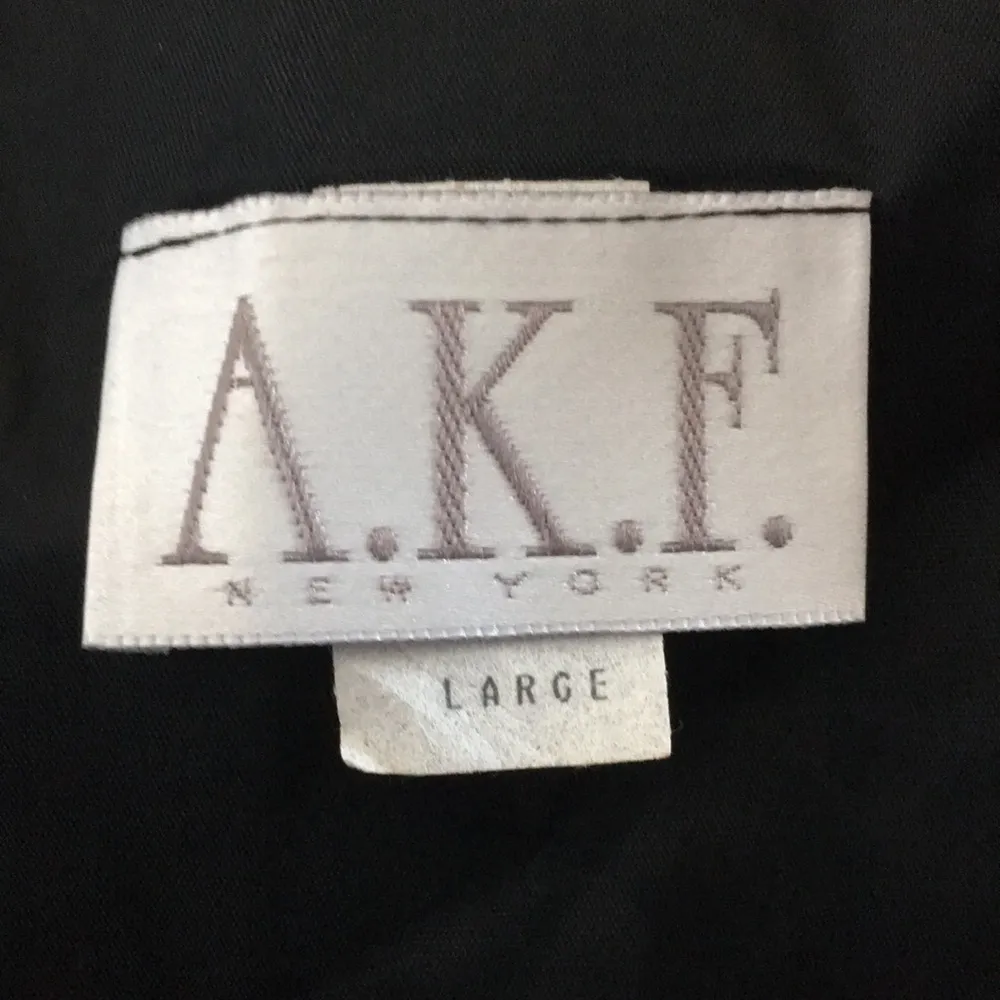 FINAL MARKDOWN N.O.S a.k.f vest large - Image 6