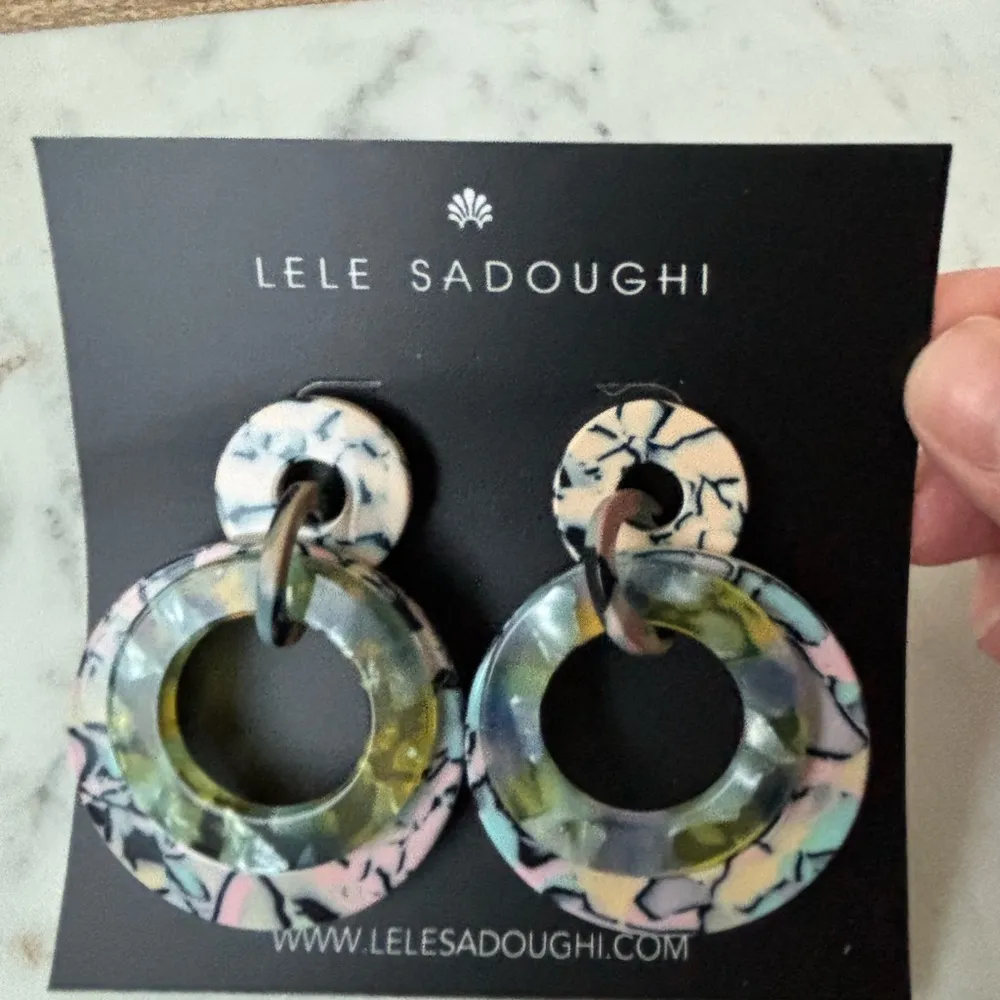 NWOT Lele Sadoughi hoop earrings - Image 3
