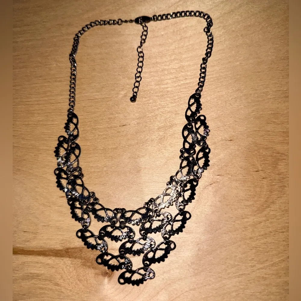 Black Lace Statement Necklace - Image 5