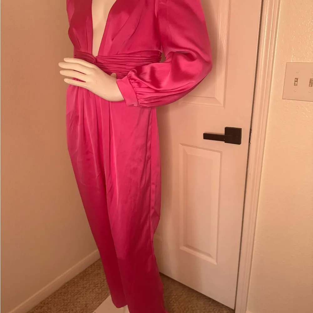 Mac Duggal Elegant Pink Jumpsuit - Image 3