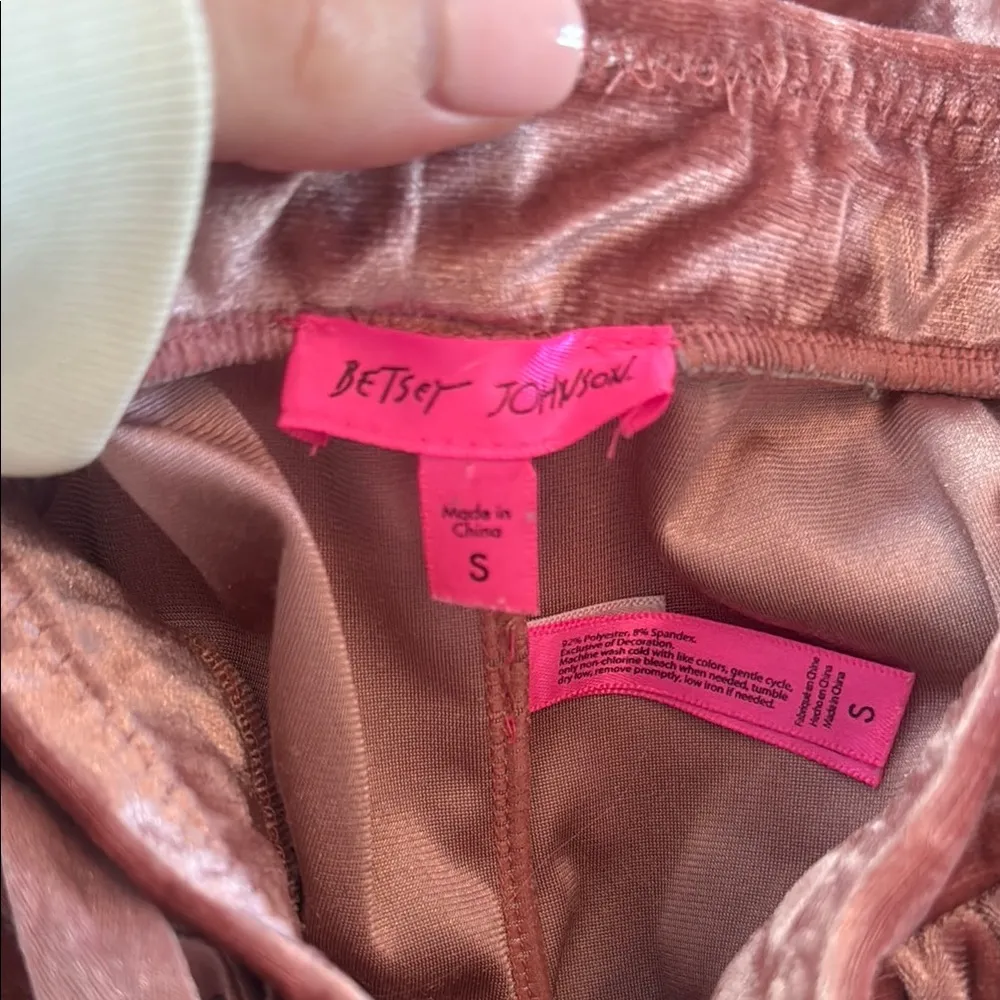 Betsey Johnson Pink Pajama Set Luxurious Velvet Comfort - Image 10