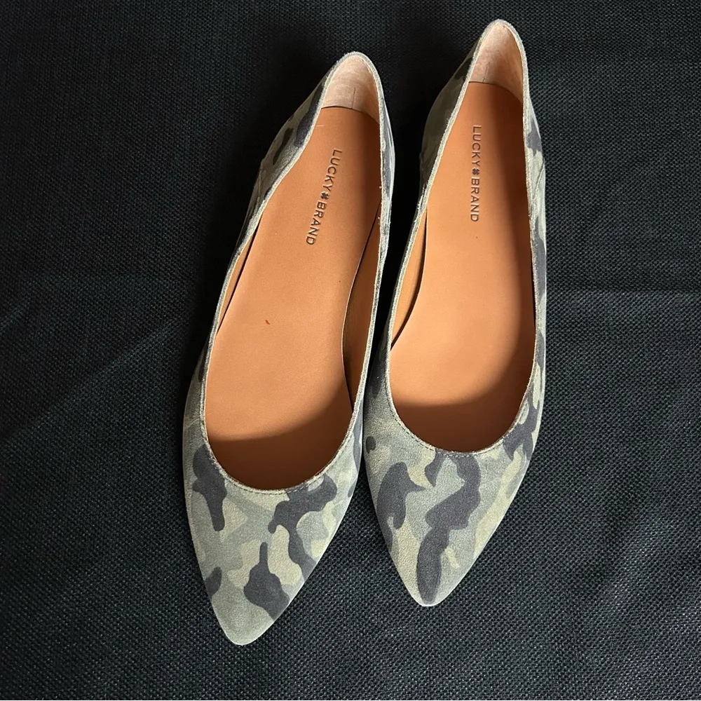 Lucky Brand Bethysa Suede Camouflage Flats - Image 4