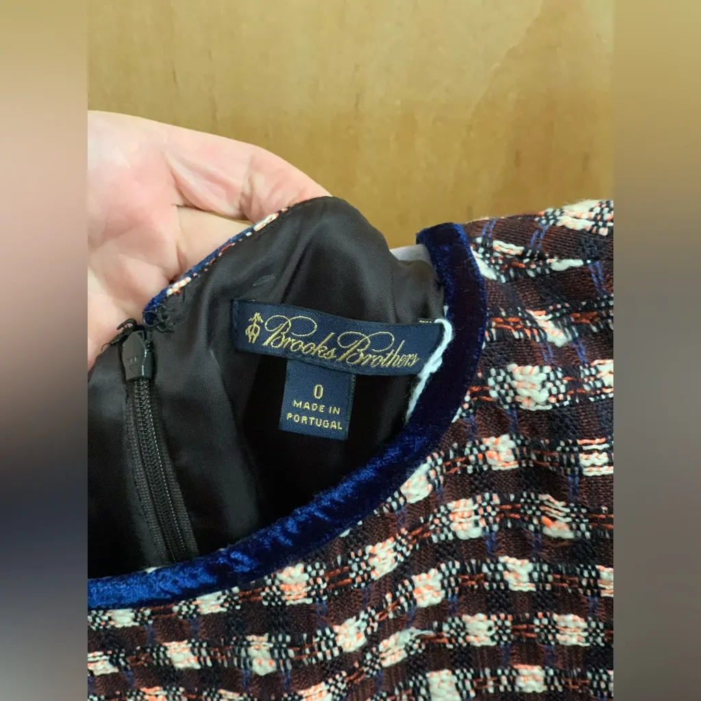 Brooks Brothers Black and Cream Sleeveless Checkered Knit Mini Dress. Size-0 - Image 2