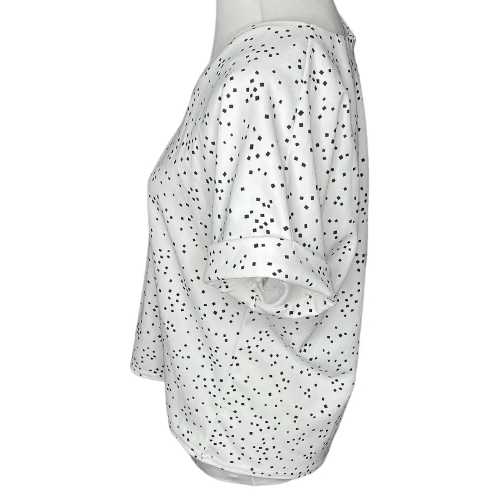 Melloday Square Dots Short Sleeve Blouse with Back Zipper White Medium - Image 4