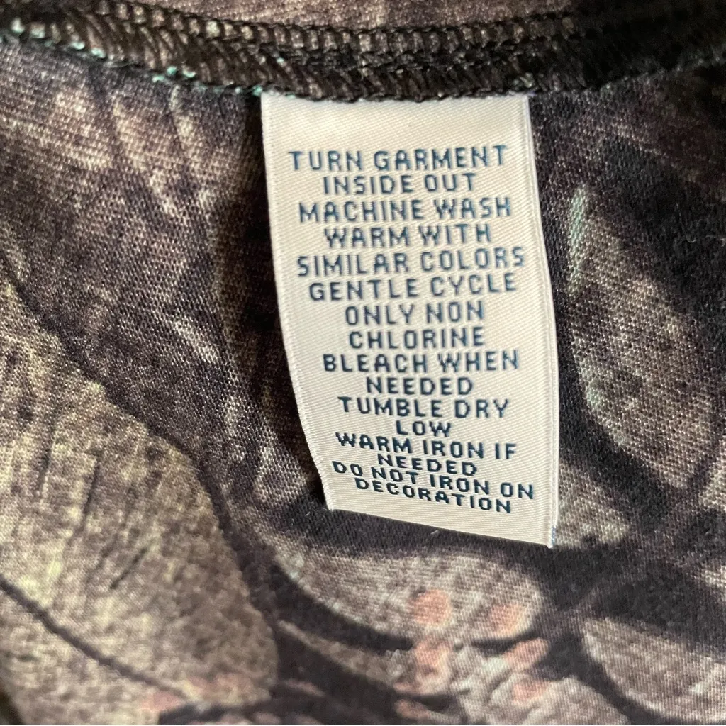 Go Softly Patio Tropical Print Women's Swim Cover - Image 8