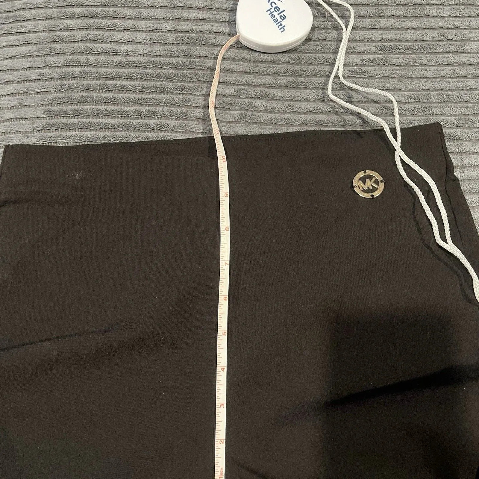 Michael Kors Black Pull-on Pants Stretch Size Small Emblem And Split Ankle - Image 8