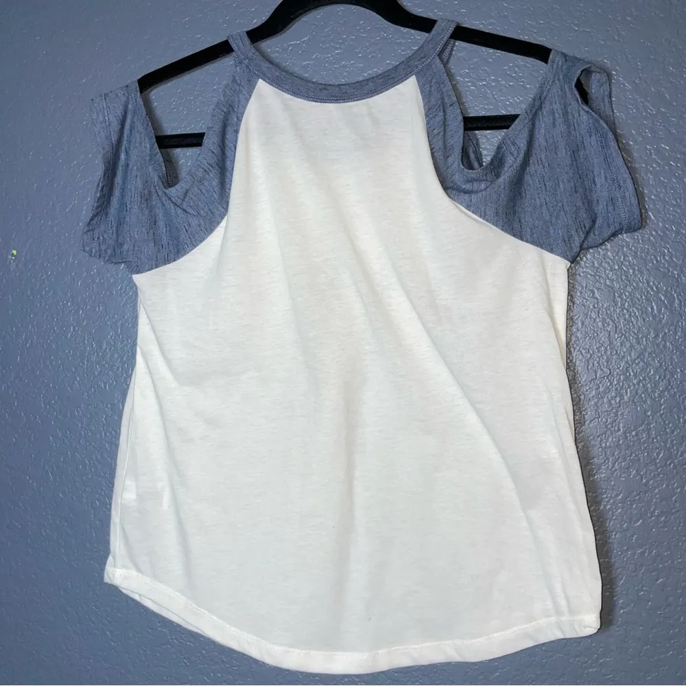 Cold-Shoulder Baseball T-Shirts Womens X-Small
White Navy Graphic T-Shirt top - Image 7