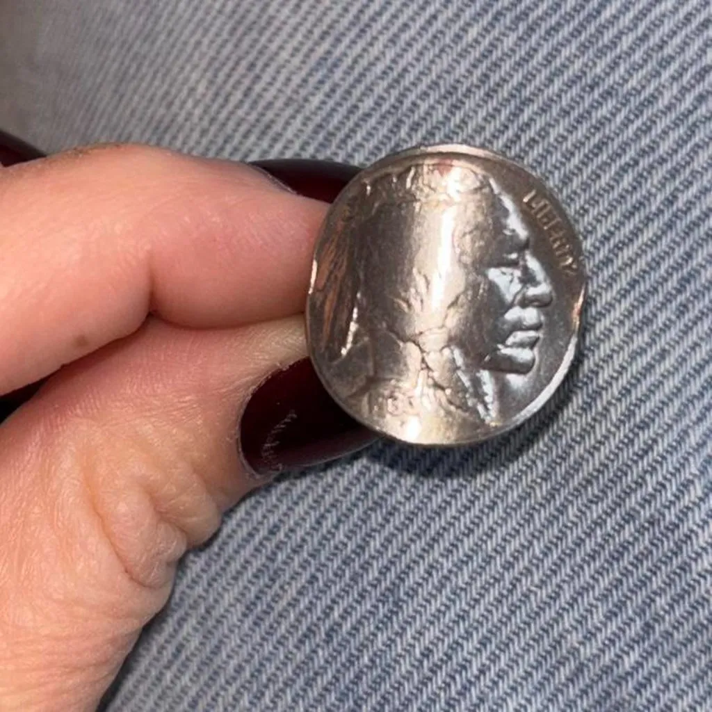 Vintage Buffalo Nickel 1936 Silver Tone Engraved Signet Ring Adjustable - Image 2