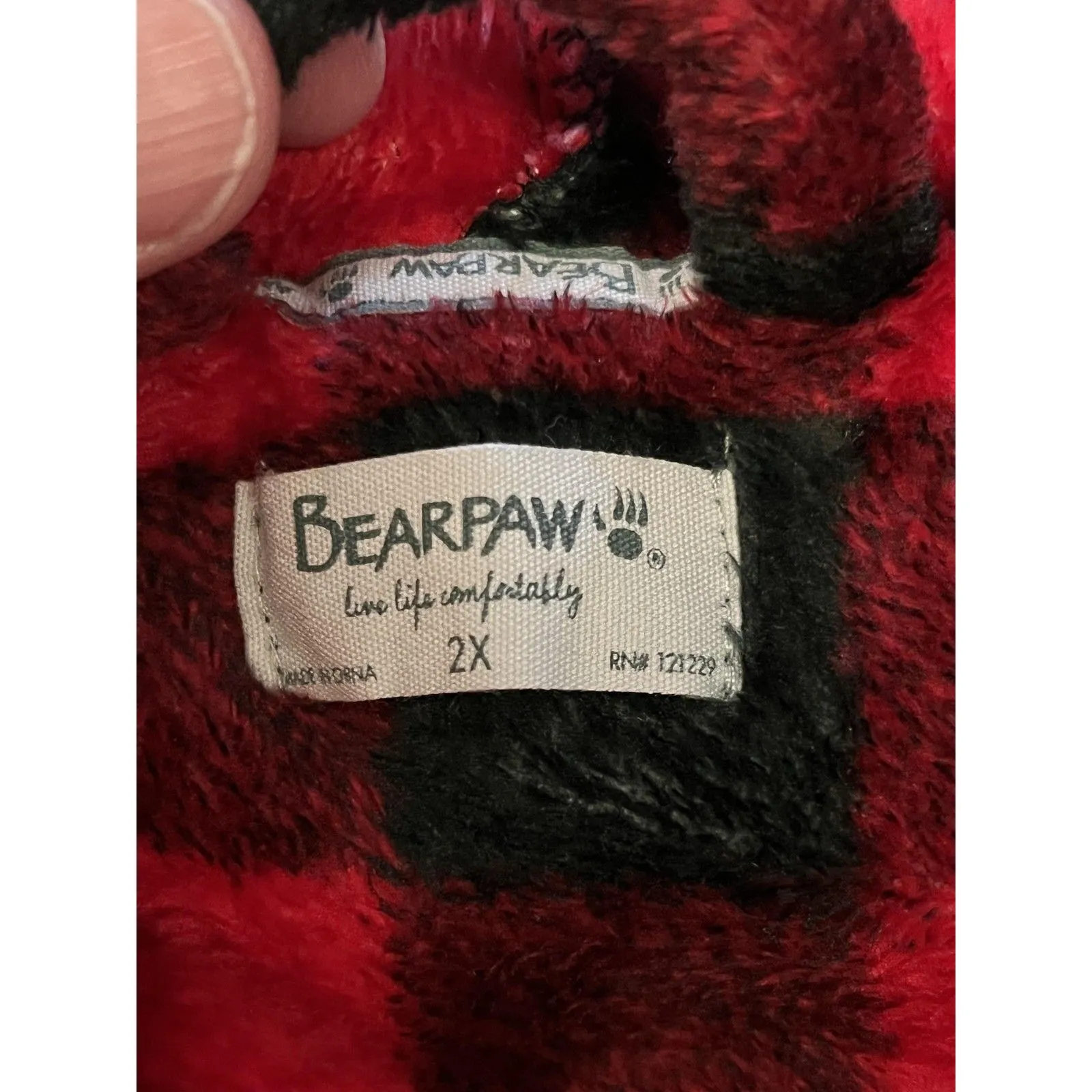 Bearpaw Robe Womens 2X Red Black Plaid Hooded Sherpa Lined Fleece Cozy - Image 9