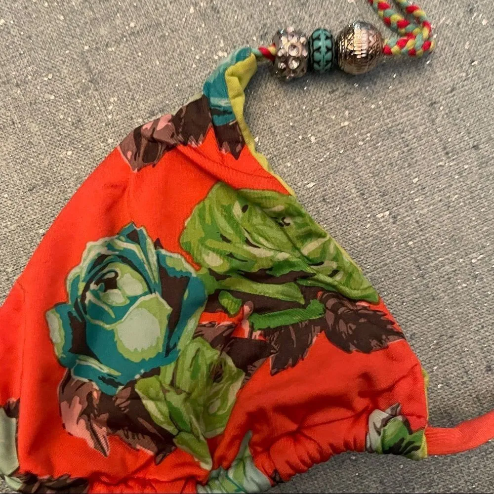 Beach Bunny Bronze Floral Bikini Top - Image 29