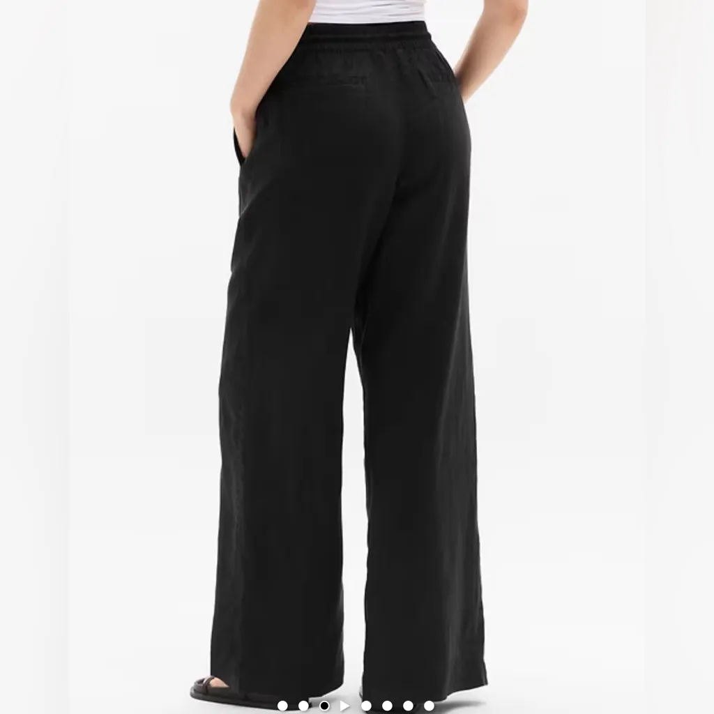 Athleta Retreat Linen HR wide leg pants SZ:MP - Image 2