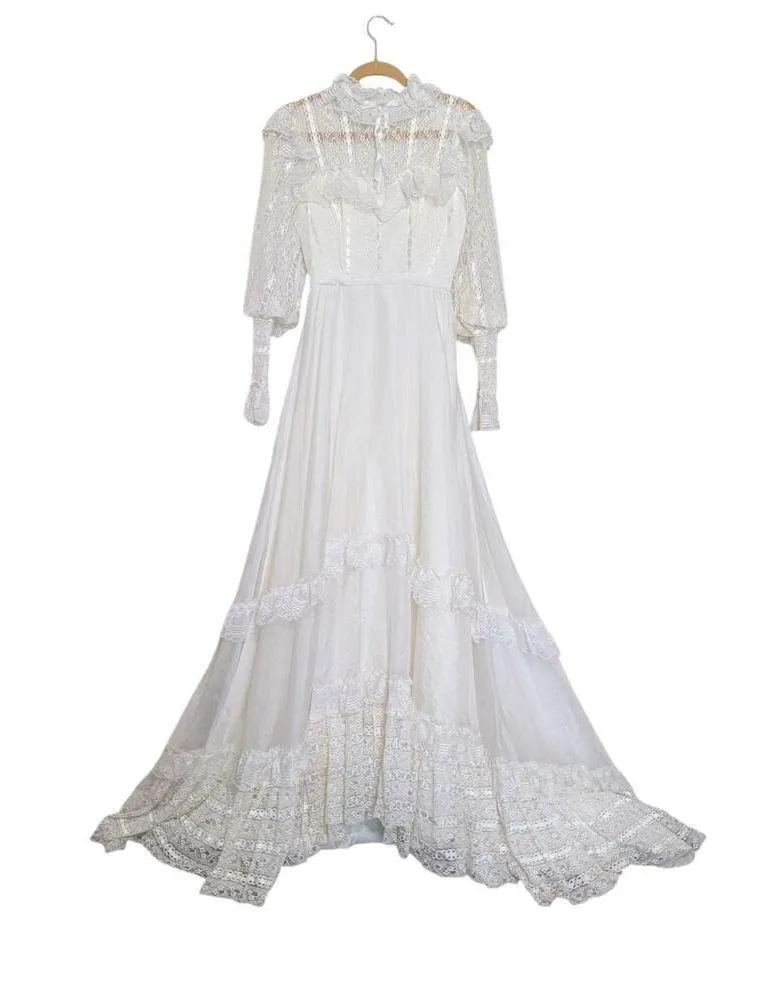 Vintage 70s Victorian Wedding Dress Bridgerton Lace High Neck Illusion Neckline White Size 8 - Image 7