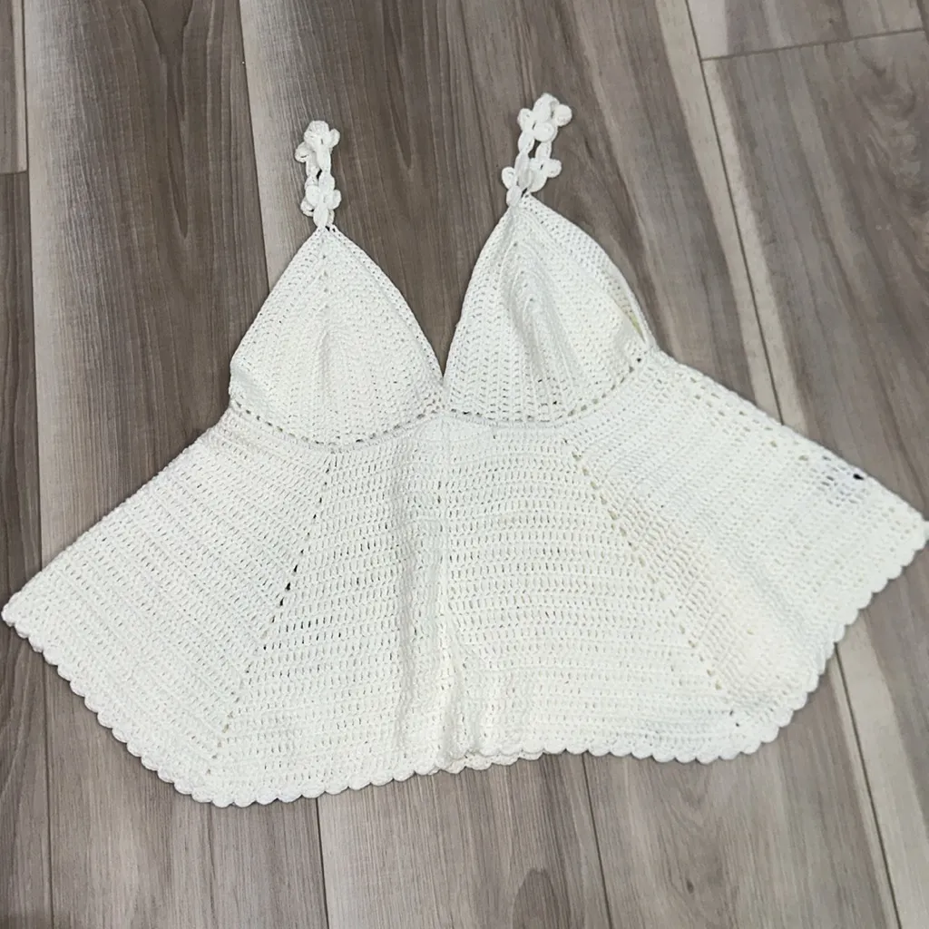 Pol ivory v-neck knit babydoll top size medium - Image 2