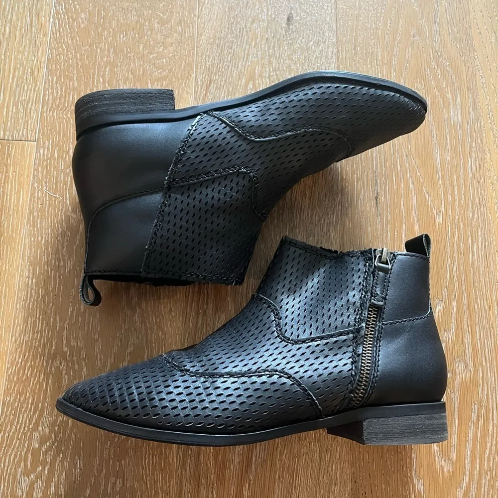 Kelsi Dagger ankle boots - Image 3