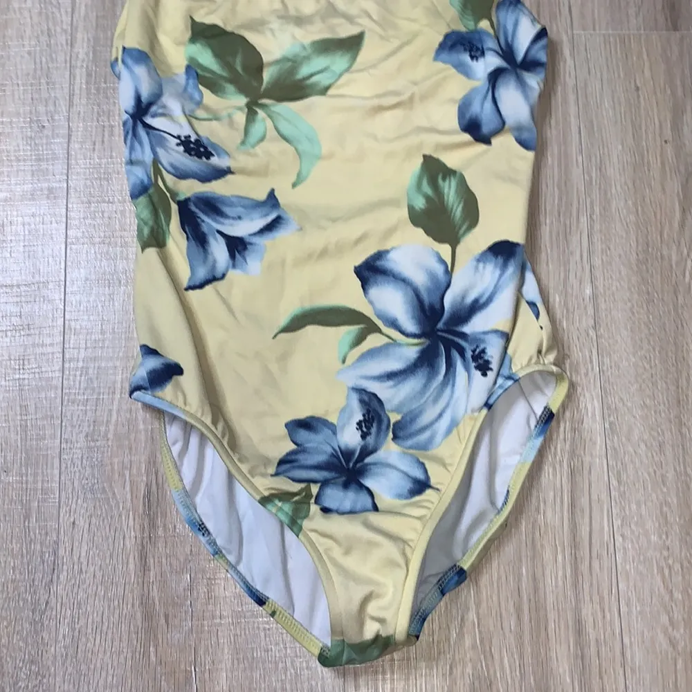 Yellow floral one piece swim suit - Image 3