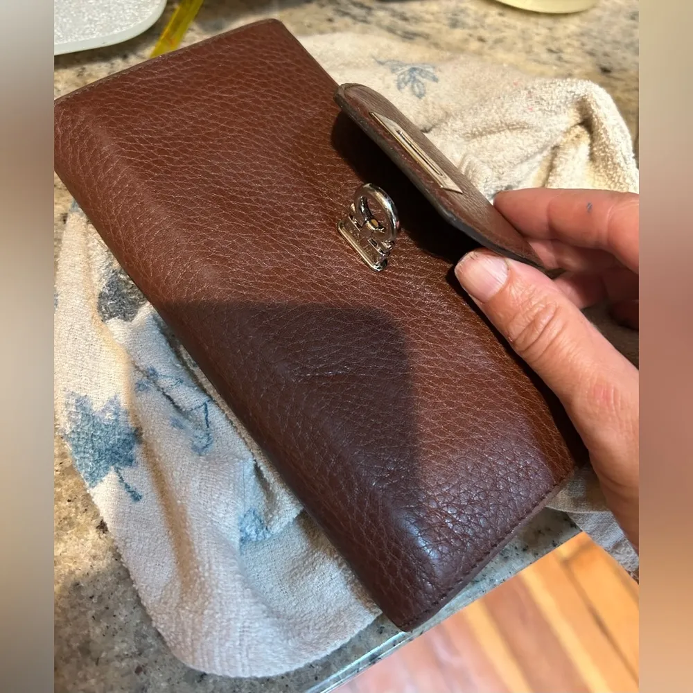 Salvatore Ferragamo Ferragamo Wallet - fine brown leather, 100% authentic - Image 6