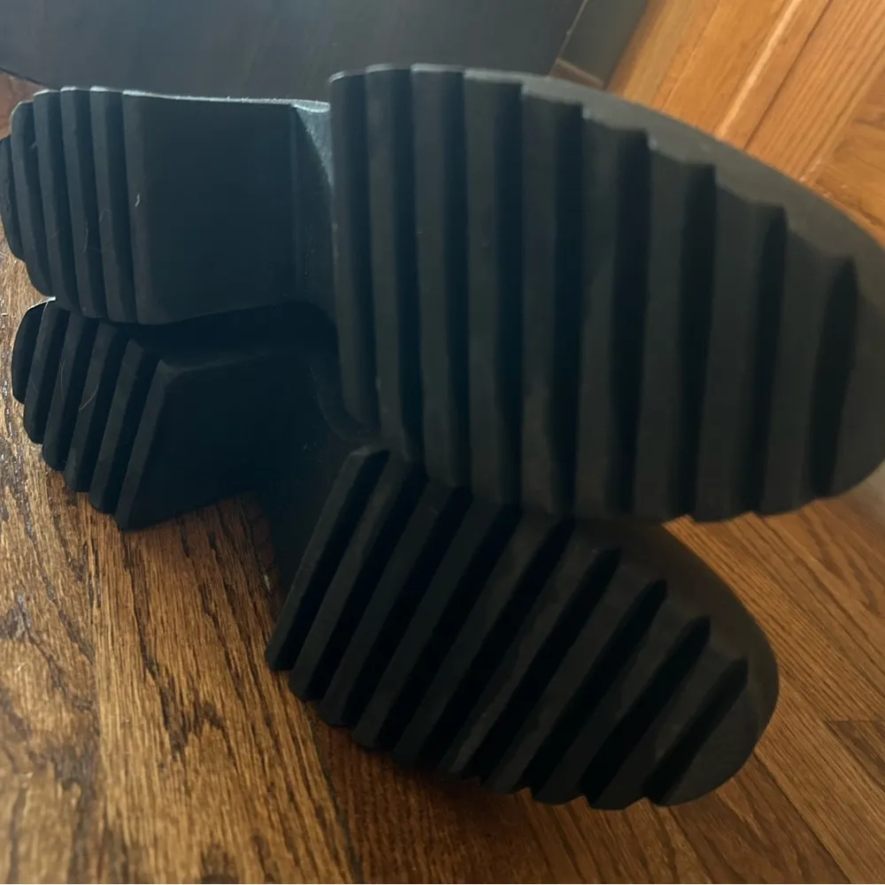 Seven7 Heeled Lace up platform combat Boots Size 9 by Seven 7 - Image 6