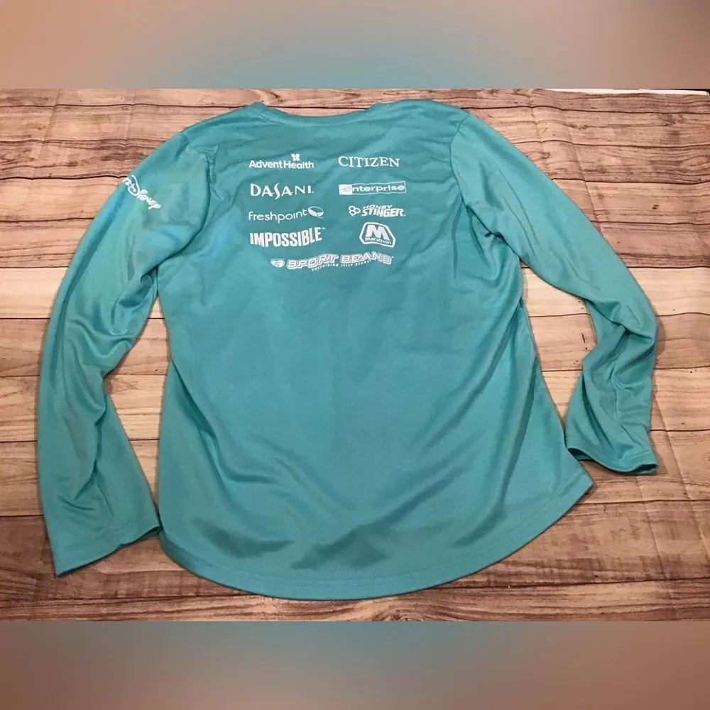 Disney run disney wine & dine half marathon Alice in wonderland long sleeve XL - Image 2