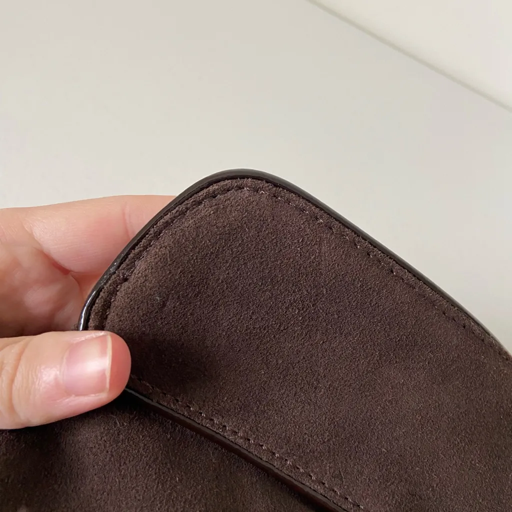 Liz Claiborne solid brown magnetic genuine‎ suede leather clutch handbag purse - Image 7