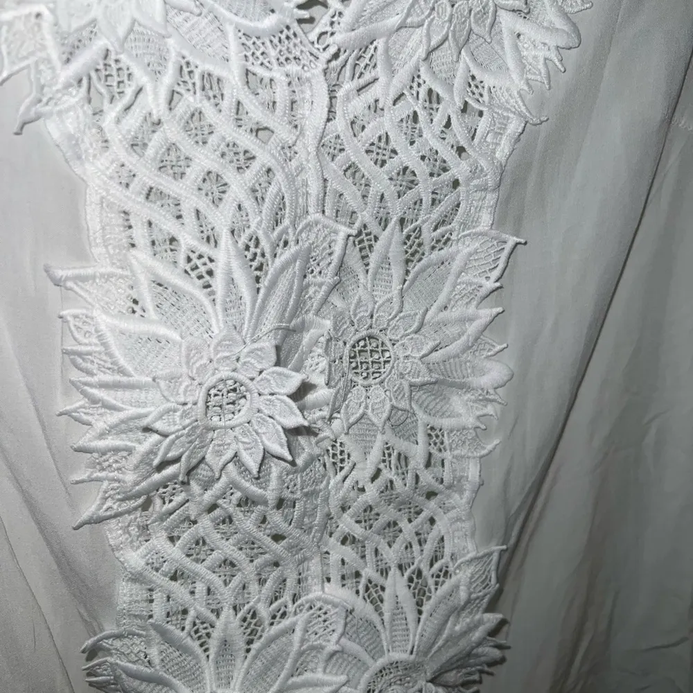 SOLITAIRE Swim White Crochet Sunflower Swim Cover up Size Small - Image 2