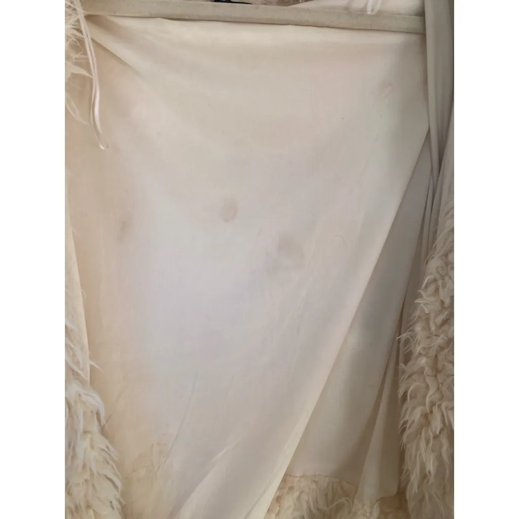 Love Tree Ivory Faux Fur Hooded Coat Quiet Luxury Feminine Parisian Eclectic S - Image 5