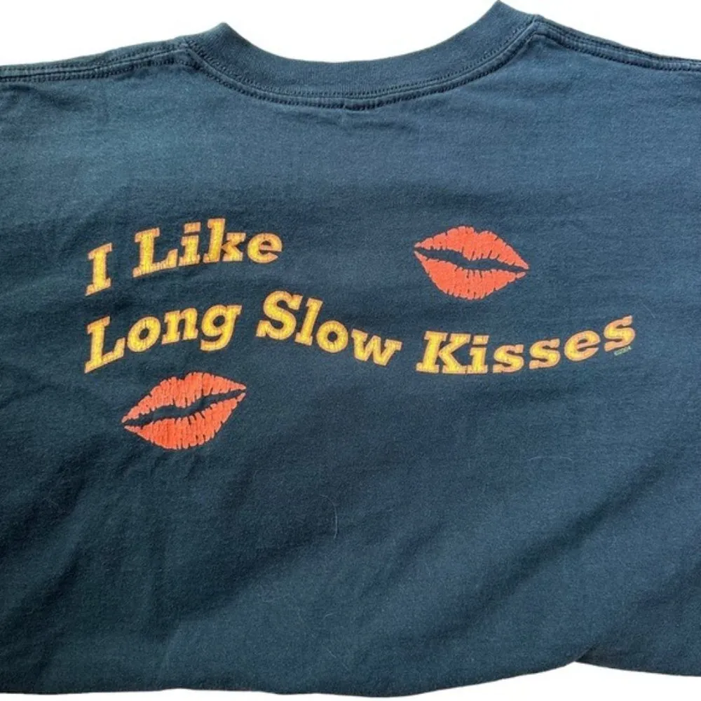 Jeff Bates I Like Long Slow Kisses Graphic T Shirt Band Concert Merch Tee - Image 6
