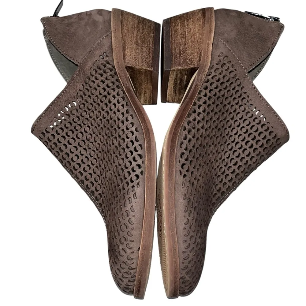 NEW Vince Camuto Brown Leather Paleta Perforated Booties Boots Shoes size 6 - Image 6