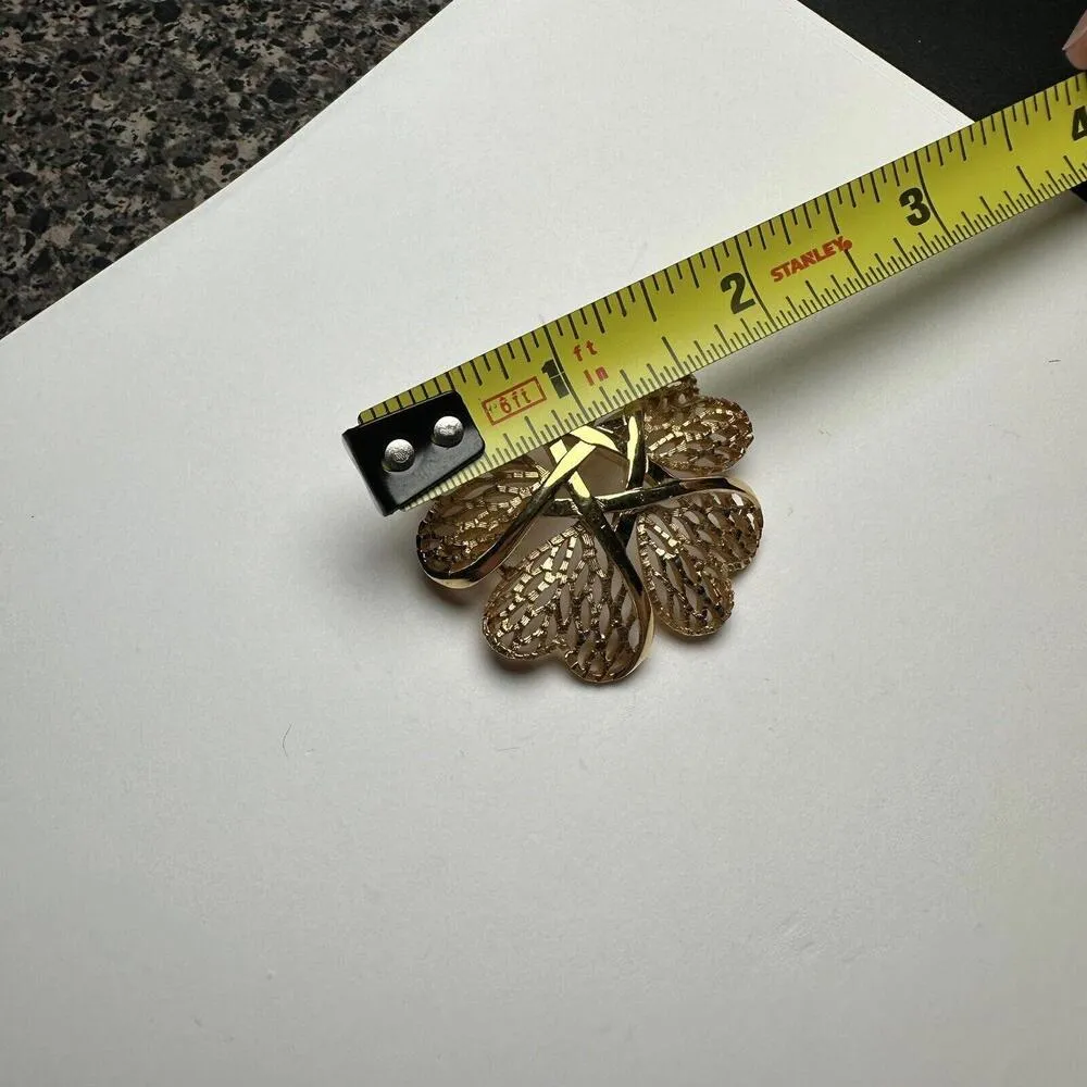 Vintage Crown Trifari Textured 5 Hearts Connected By Star Gold Tone Brooch Pin - Image 3