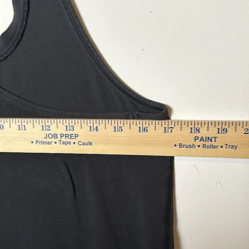 Lululemon Women’s Love Tank with a Front Pocket in Black - Image 7