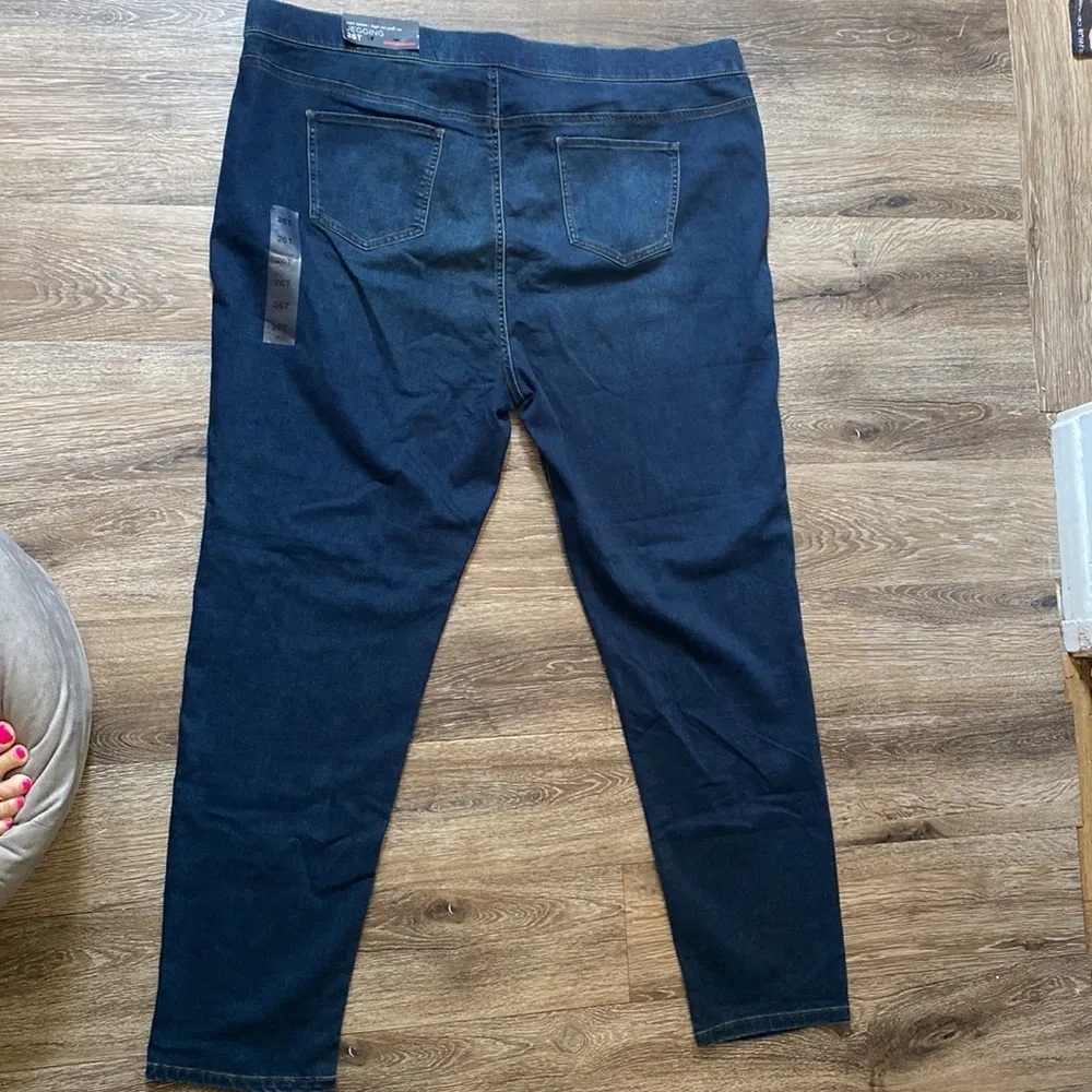 NEW Avenue Denim High Rise Jegging Pull On Jeans 26T Knit Denim Super Soft Blue Size undefined - Image 3