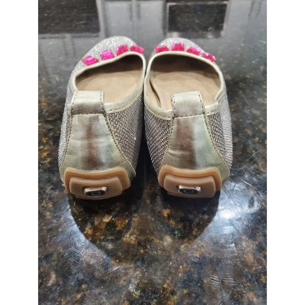 Bandolino Women's Gray Textile Upper Slip on Closed Toe Flats Shoes Size 8M - Image 8