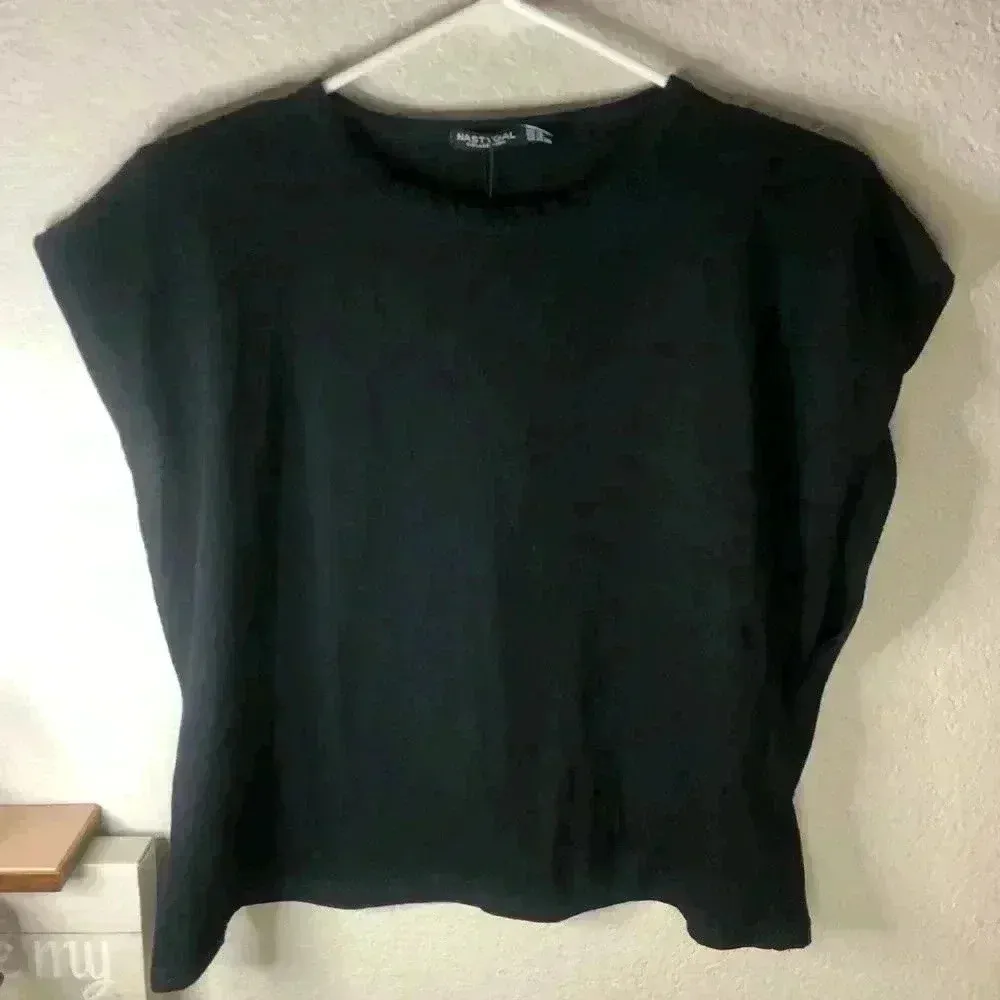 Nasty Gal chip on your shoulder black Jersey top sz 10 NWT - Image 2