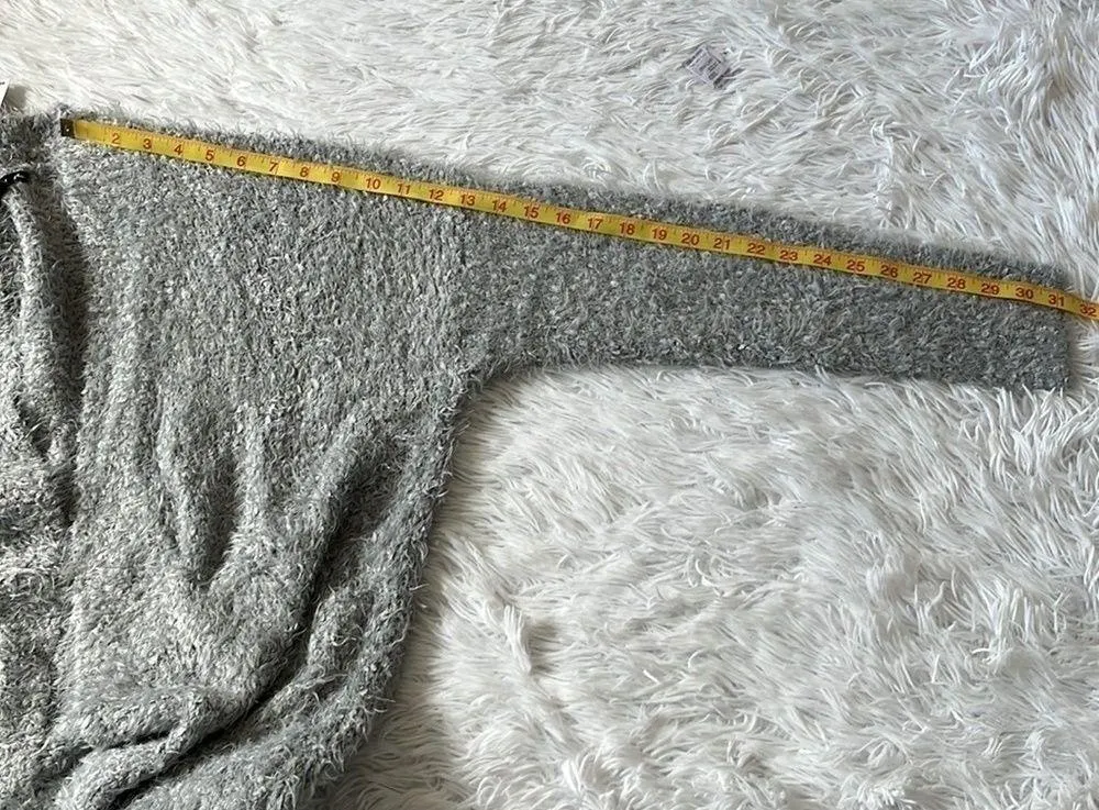 RUSTY Women’s v neck Butter cardigan Knot sweater in grey Marl size Medium - Image 7