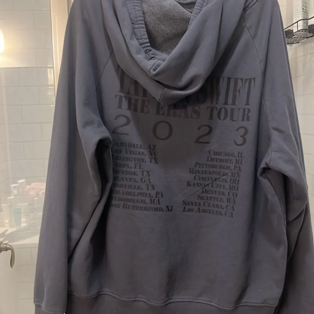 Taylor Swift L/G The Eras Tour Merch Blue Concert Hoodie Sweatshirt Size Large - Image 3
