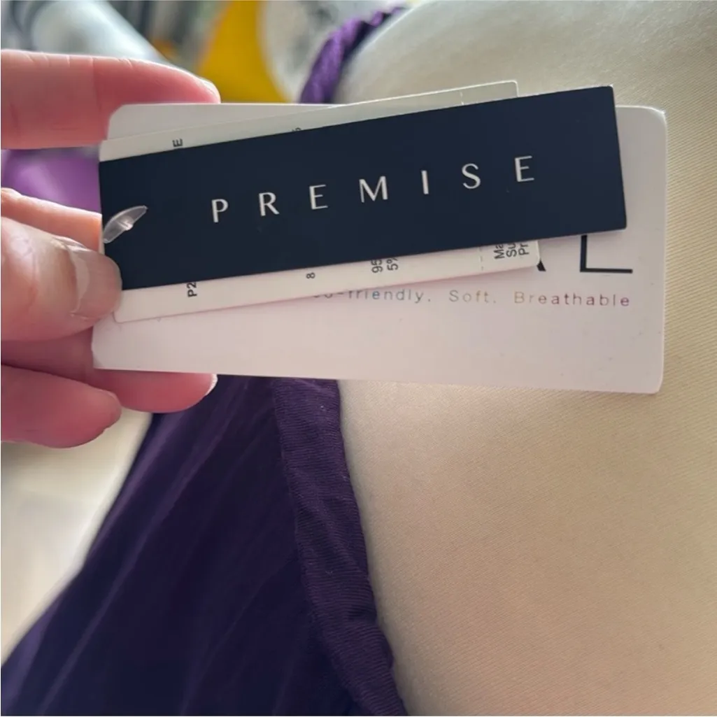 Premise Off-Shoulder Purple Blouse - Image 5