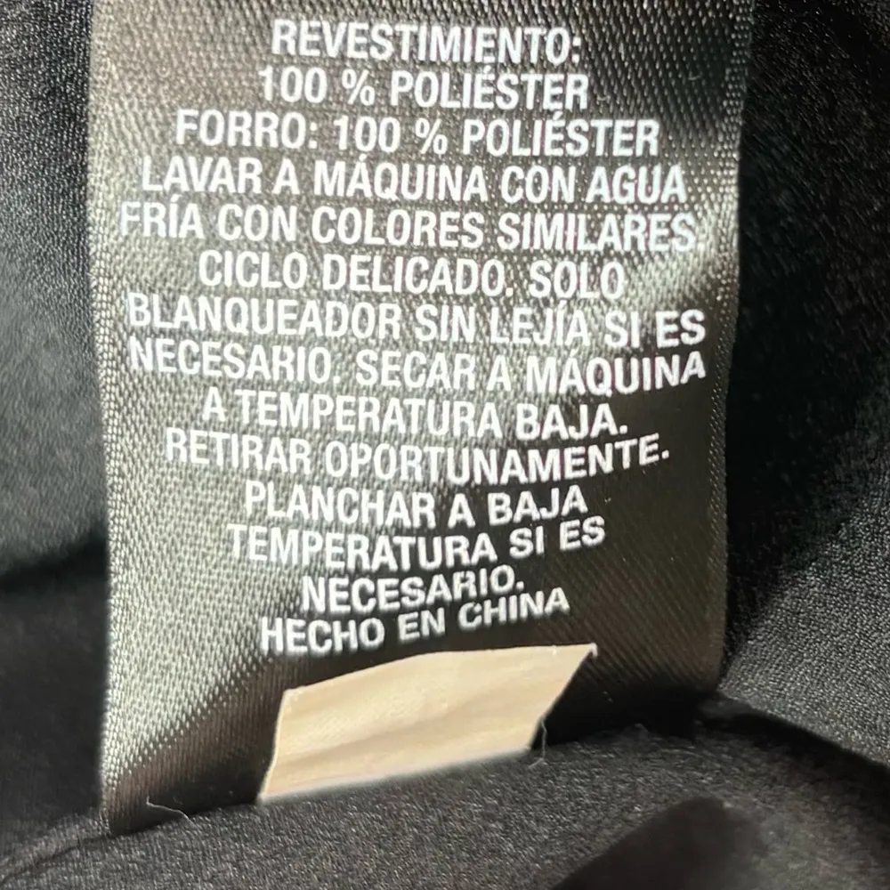 Mossimo Supply Co XL Black Romper Chic and Versatile - Image 10