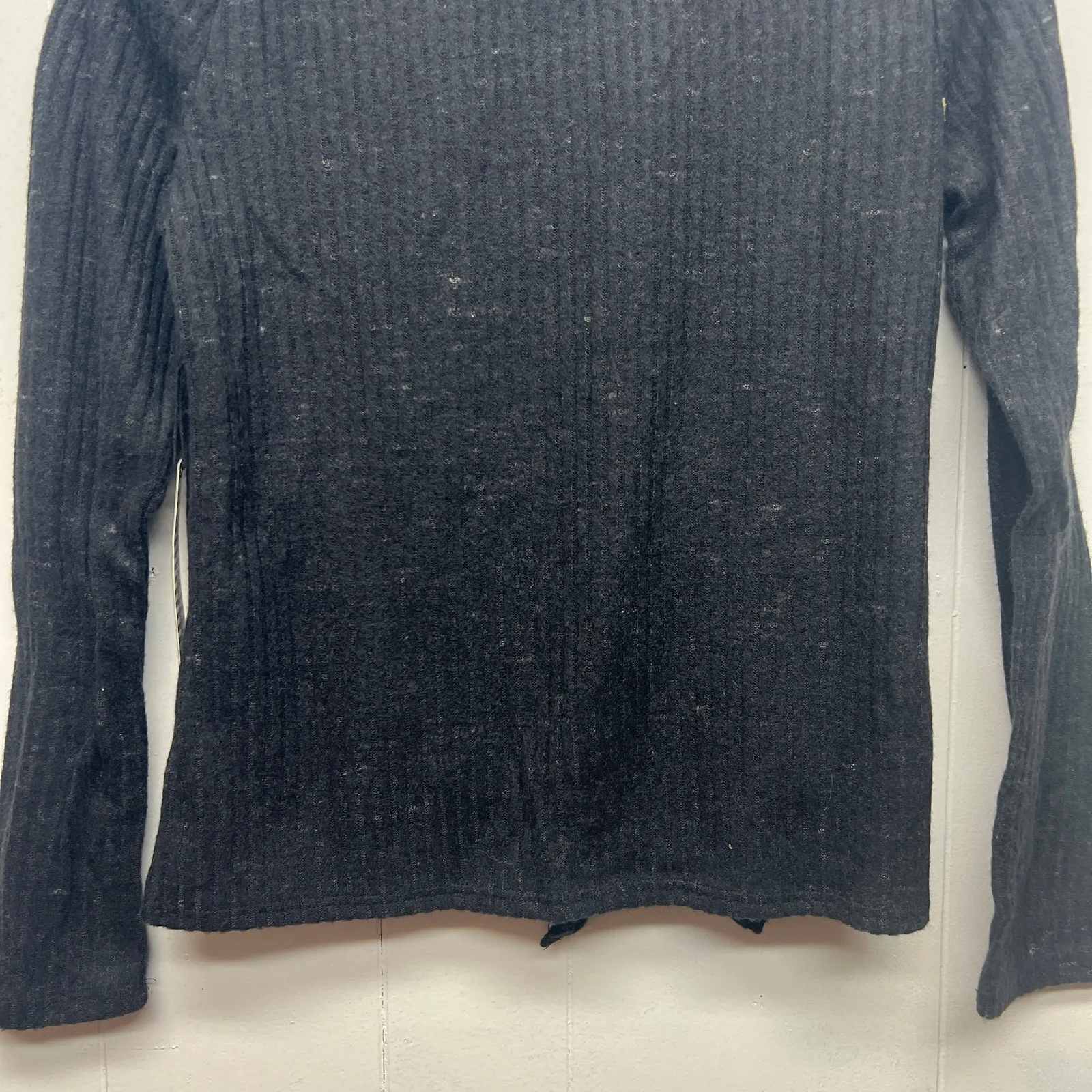 Haute Monde Speckled Front Knot Women's Long Sleeve Black Sweater Juniors Large Size undefined - Image 8