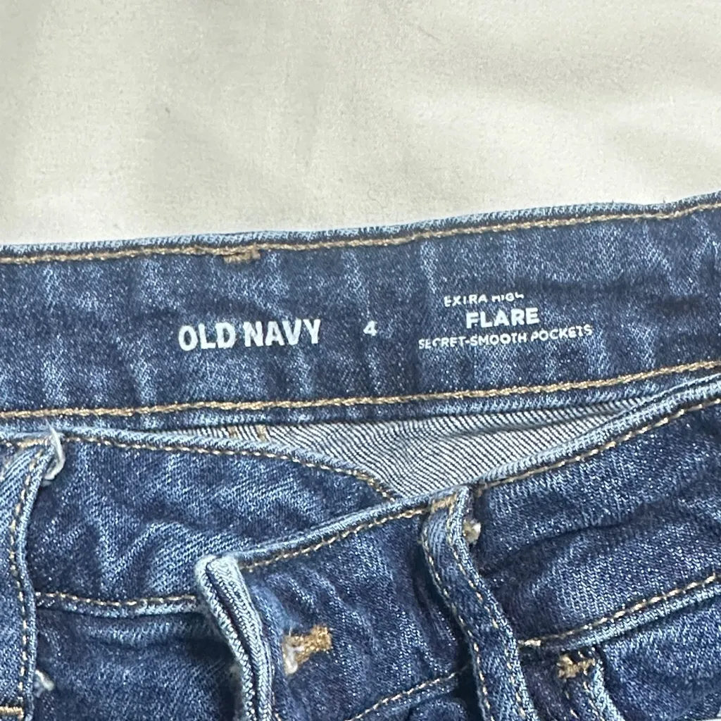 Old navy Classic Blue boot cut Jeans - Image 2