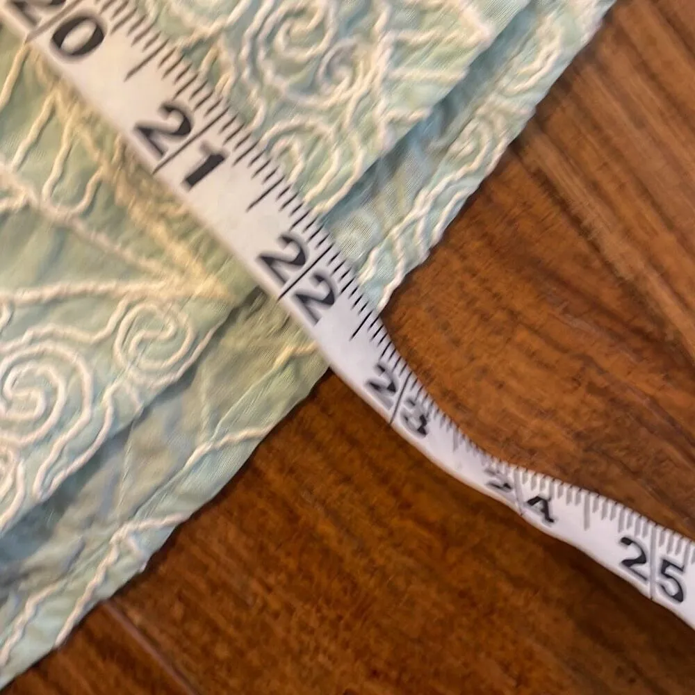 J.Jill aline notch neck popover top embroidered size xsp Green - Image 9