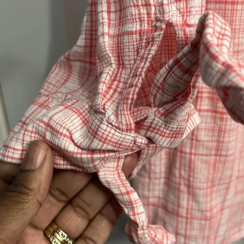 Liz Claiborne Women's Linen Blend Red and white Plaid Pullover Shirt- XXL - Image 4