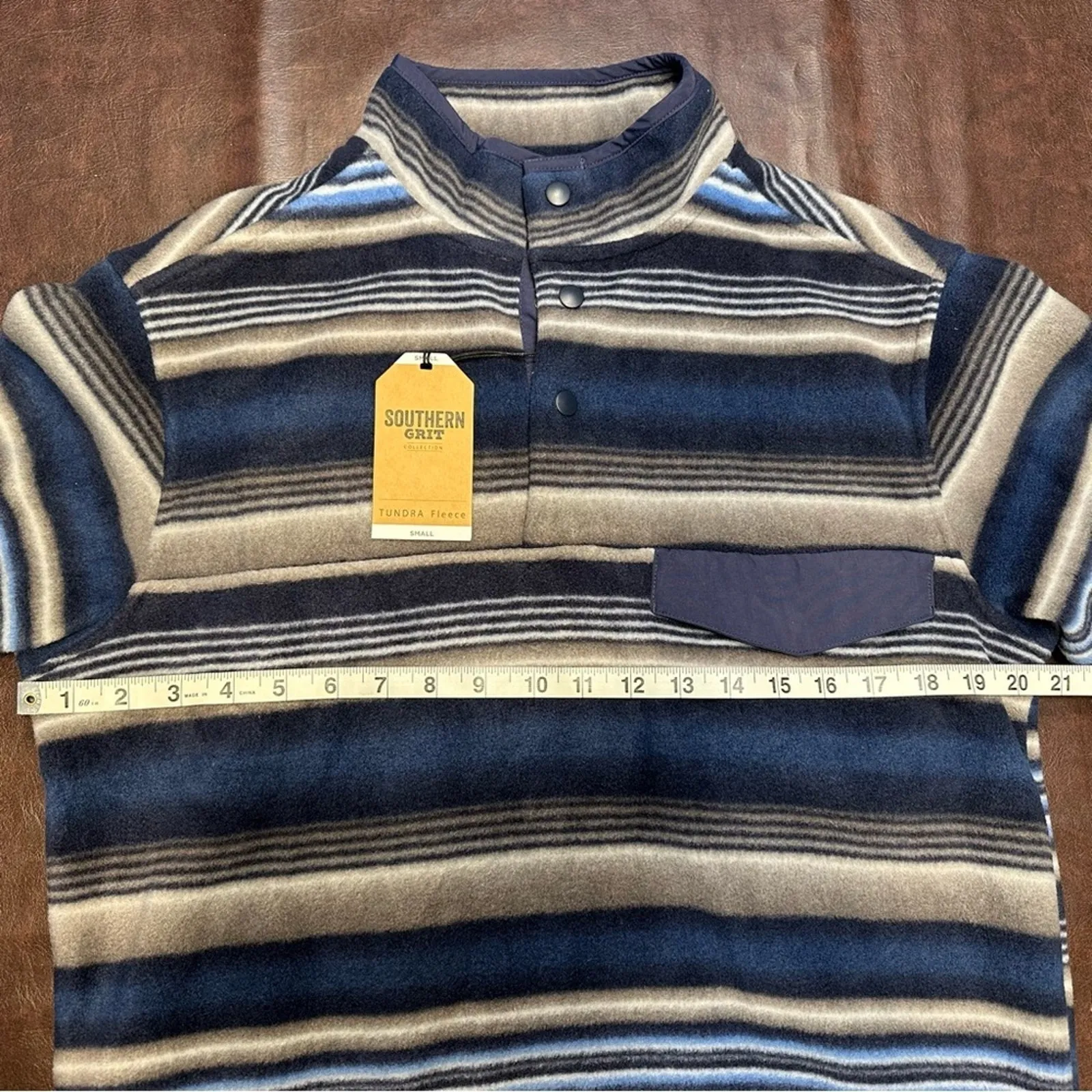 Southern‎ Grit Tundra Fleece Pullover Snap Striped Blue Grey Southwestern Womens - Image 15