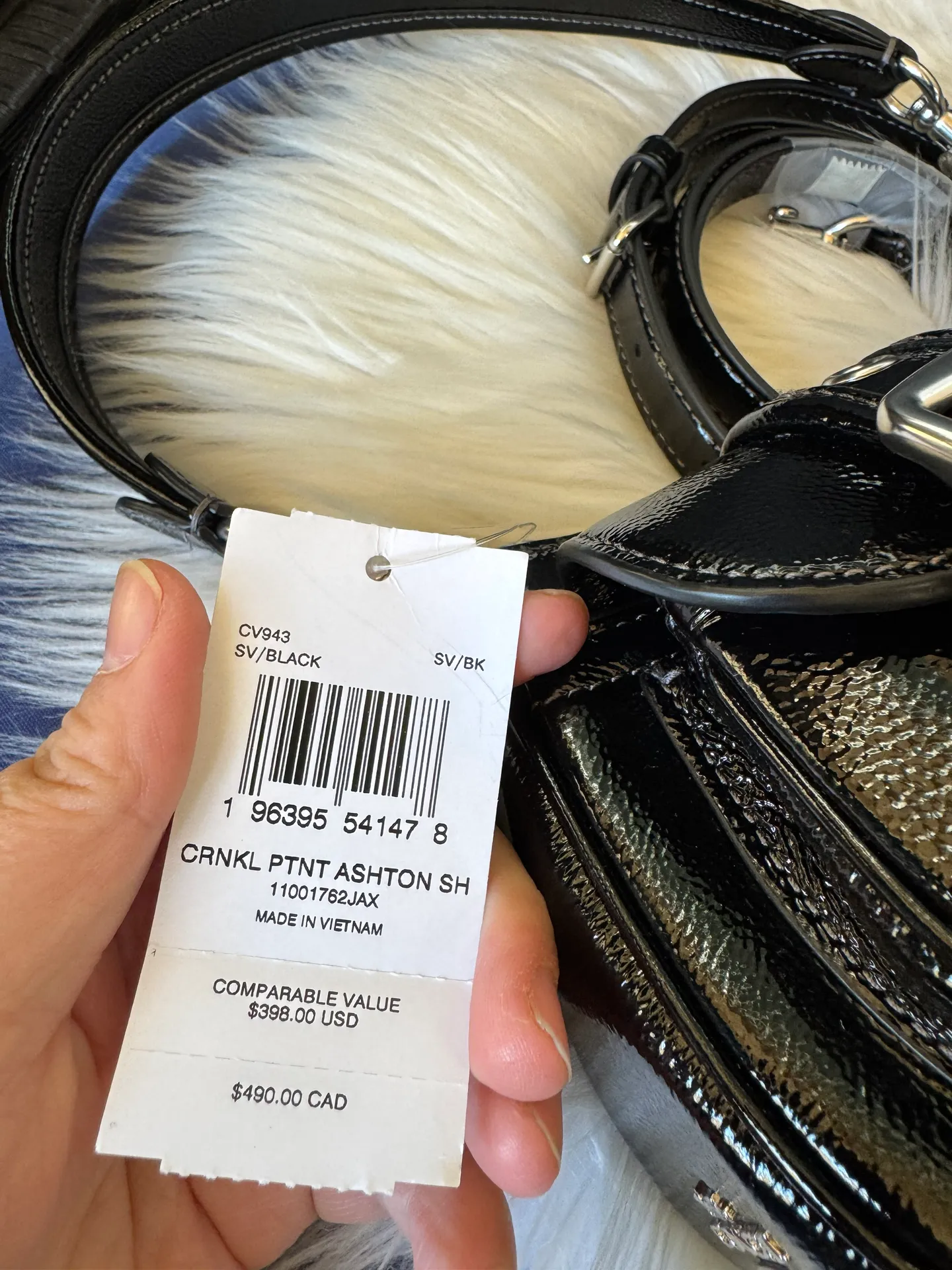 NWT  Ashton Baguette Bag CV943 - Image 4