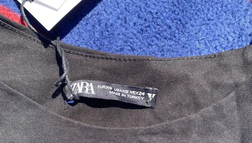 Zara NWT black crop top - new with tags XS - Image 3