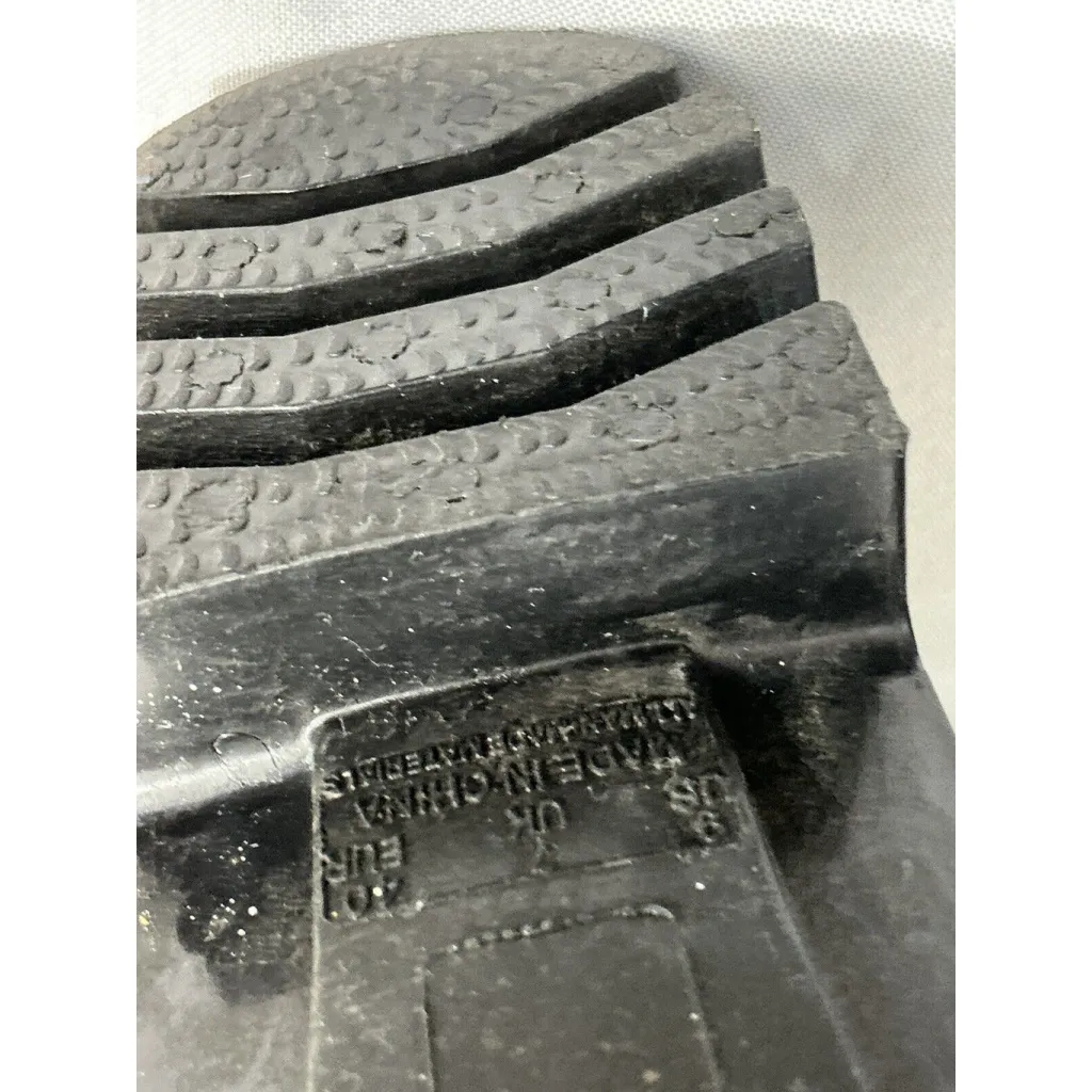 Womans Size 9 Black Tall Rubber Rain Boots - Image 9