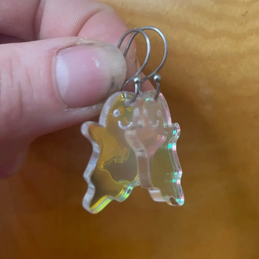 Transparent Ghost - Image 7