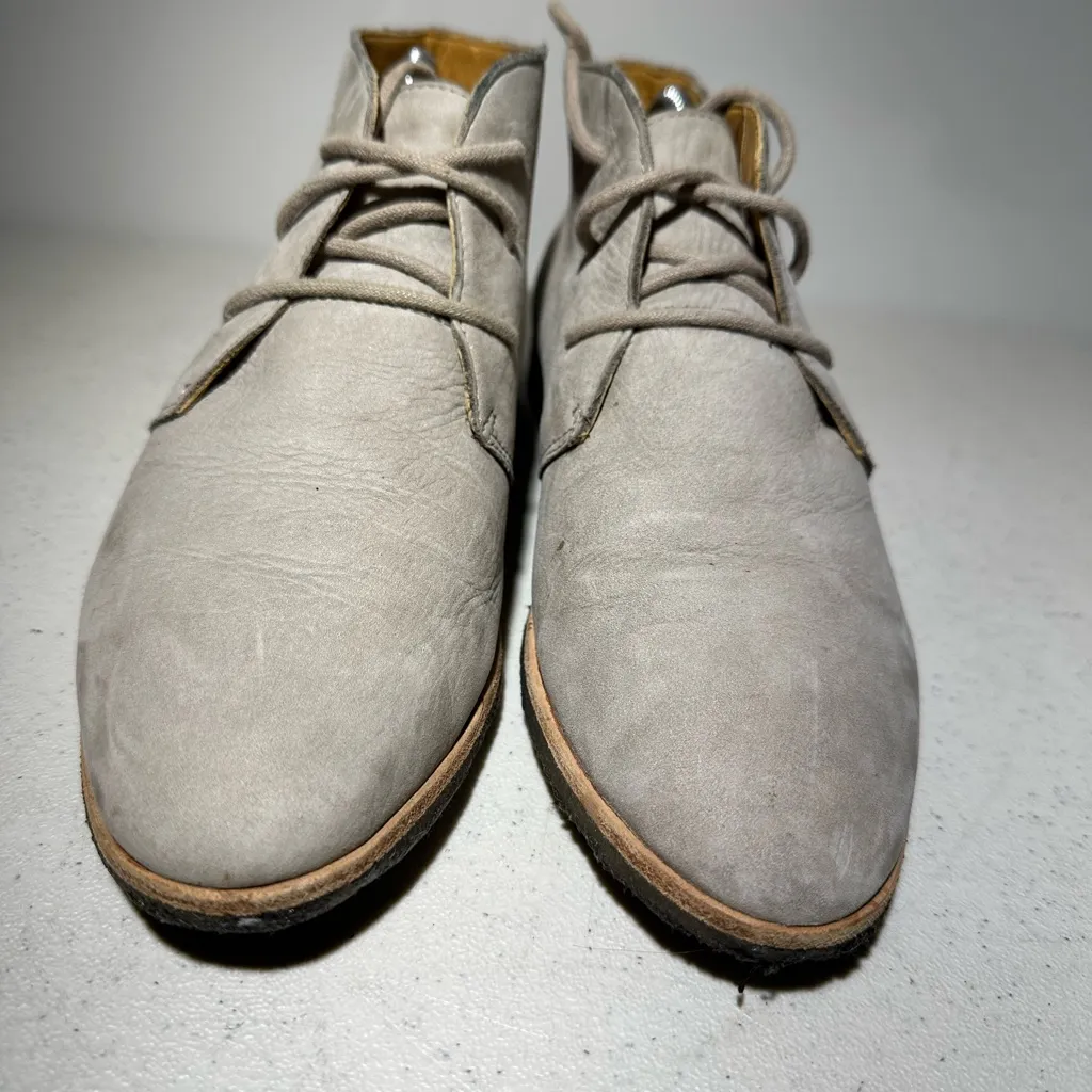 Clarks Originals Pheia Desert Crepe Sole Chukka Classic Dress Boots Size 8 Tan - Image 3
