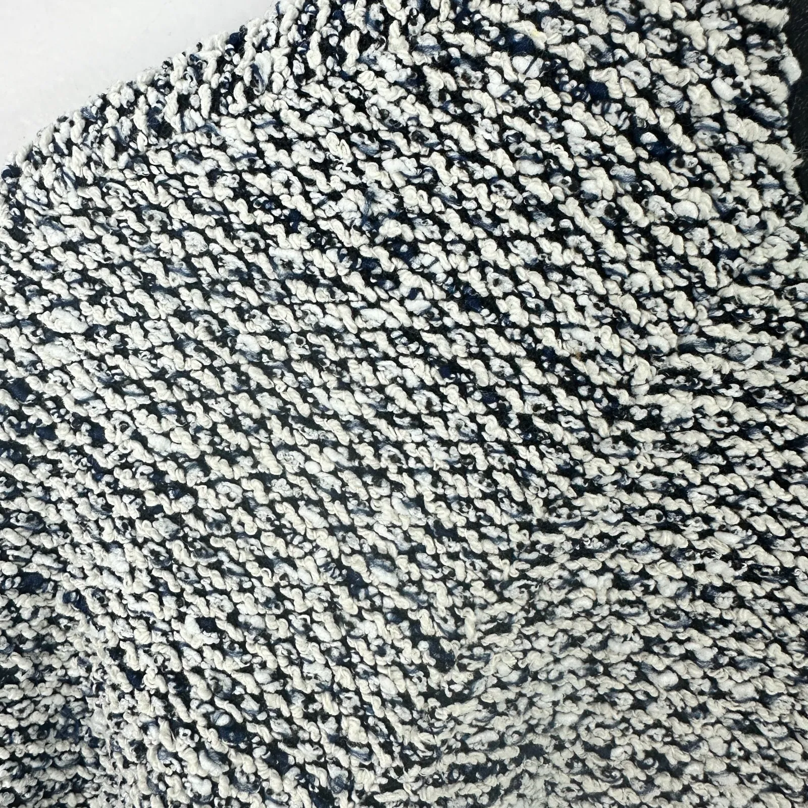 Club Monaco Boucle Zip Jacket Womens Small Black White Quiet Luxury Minimalist - Image 3